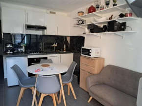 Charmante Maison à 15 minutes de la place Comédie